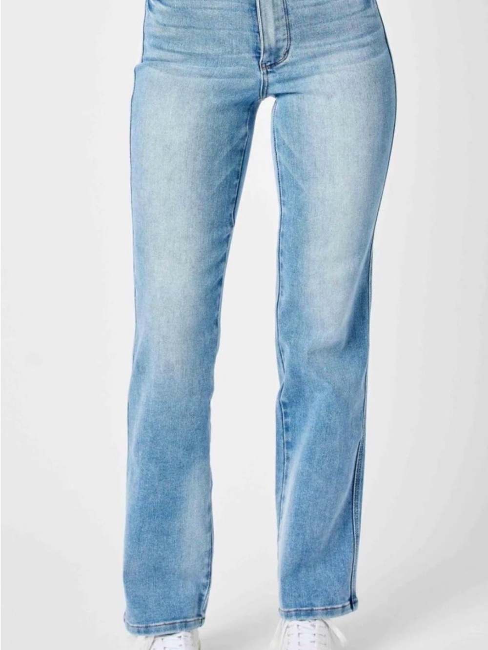 Judy Blue Light Wash High-Rise Straight Jeans